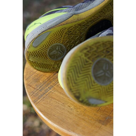 Kobe 8 Volt Beaters Still Life Left main image 4